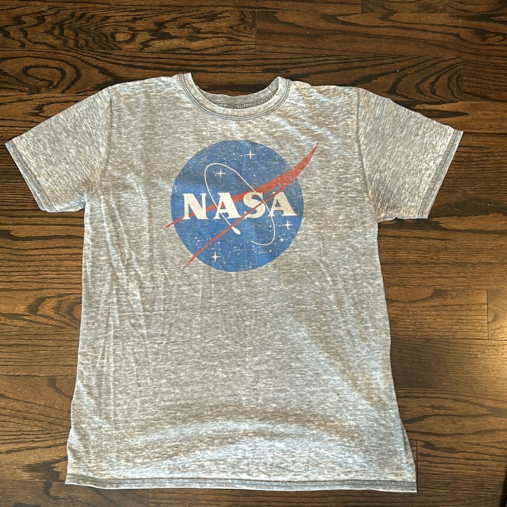 nasa tee